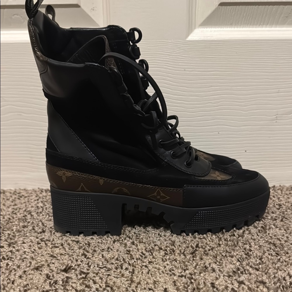 Louis Vuitton Black and Brown Lace Up Boots